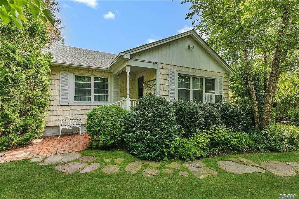 171 Ponquogue Avenue - Photo 1