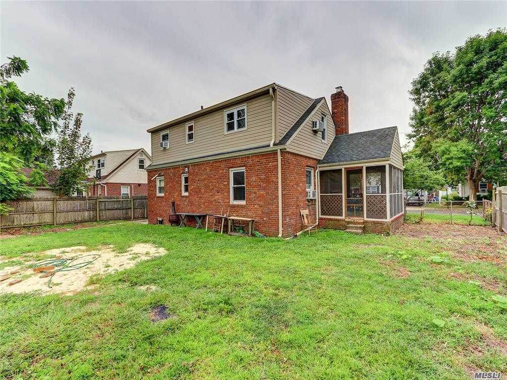 18 Pierce Street - Photo 1