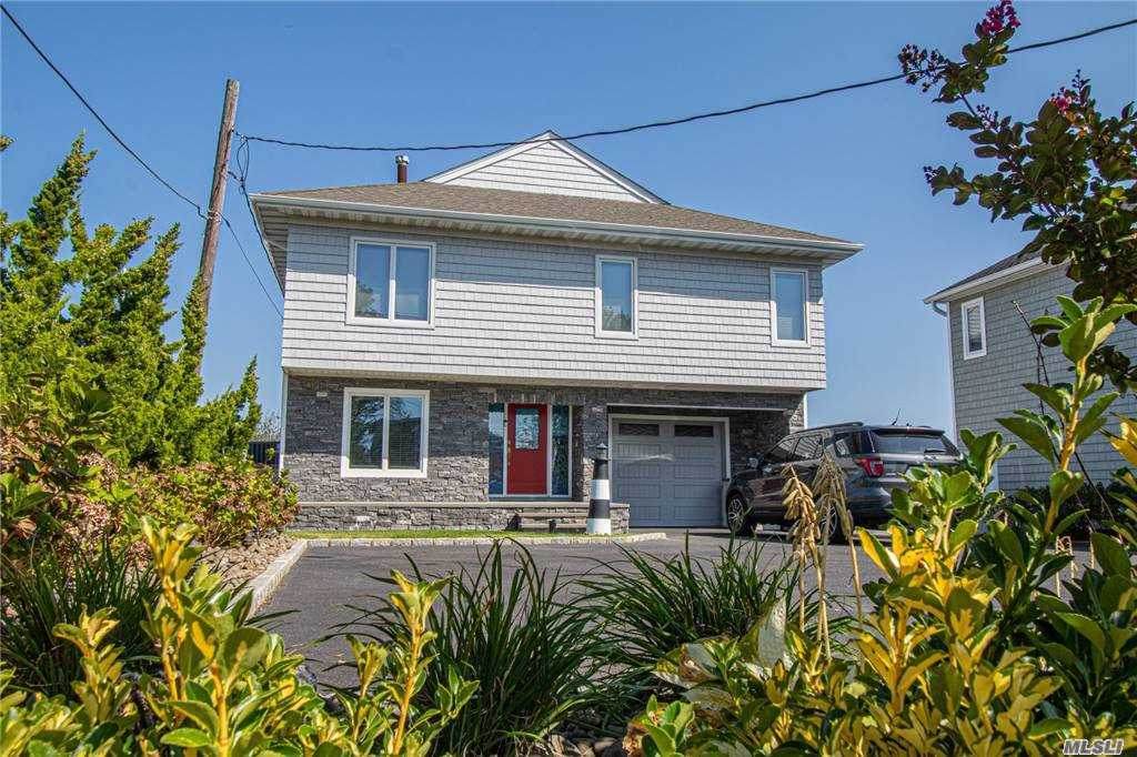 720 Shore Walk - Photo 1
