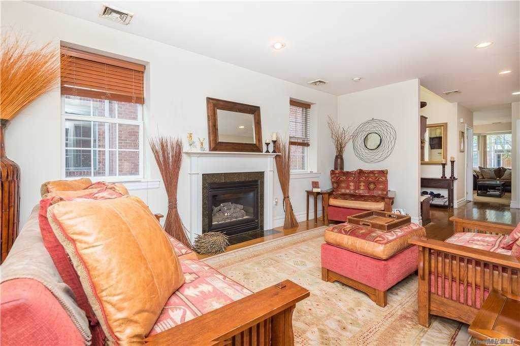 27 Portico Place - Photo 1