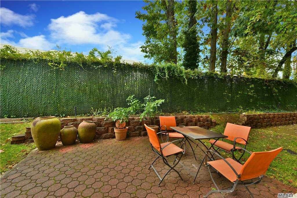 171 Great Neck Road - Photo 1