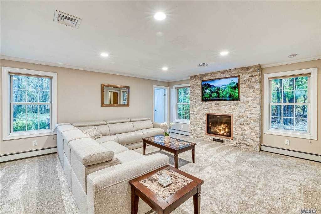 3 Mickel Ave - Photo 1