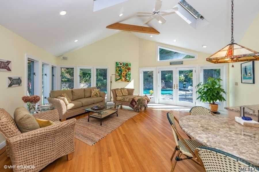 19 Baldwin Boulevard - Photo 1