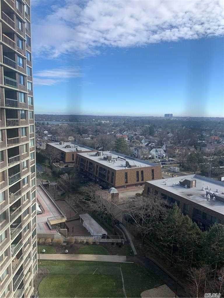 1 Bay Club Drive - Photo 1