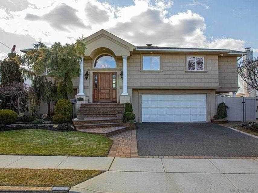 2935 Charlotte Drive - Photo 1