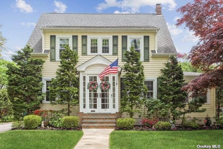 19 Hill Street - Photo 1