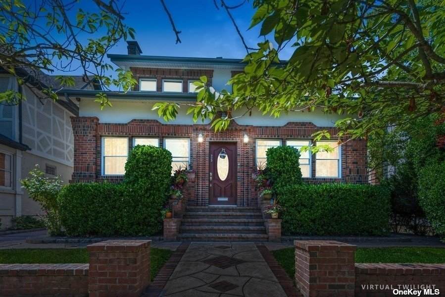25 Stuyvesant Avenue - Photo 1