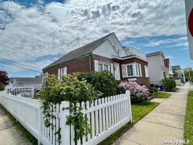 146 Wilson Avenue - Photo 1