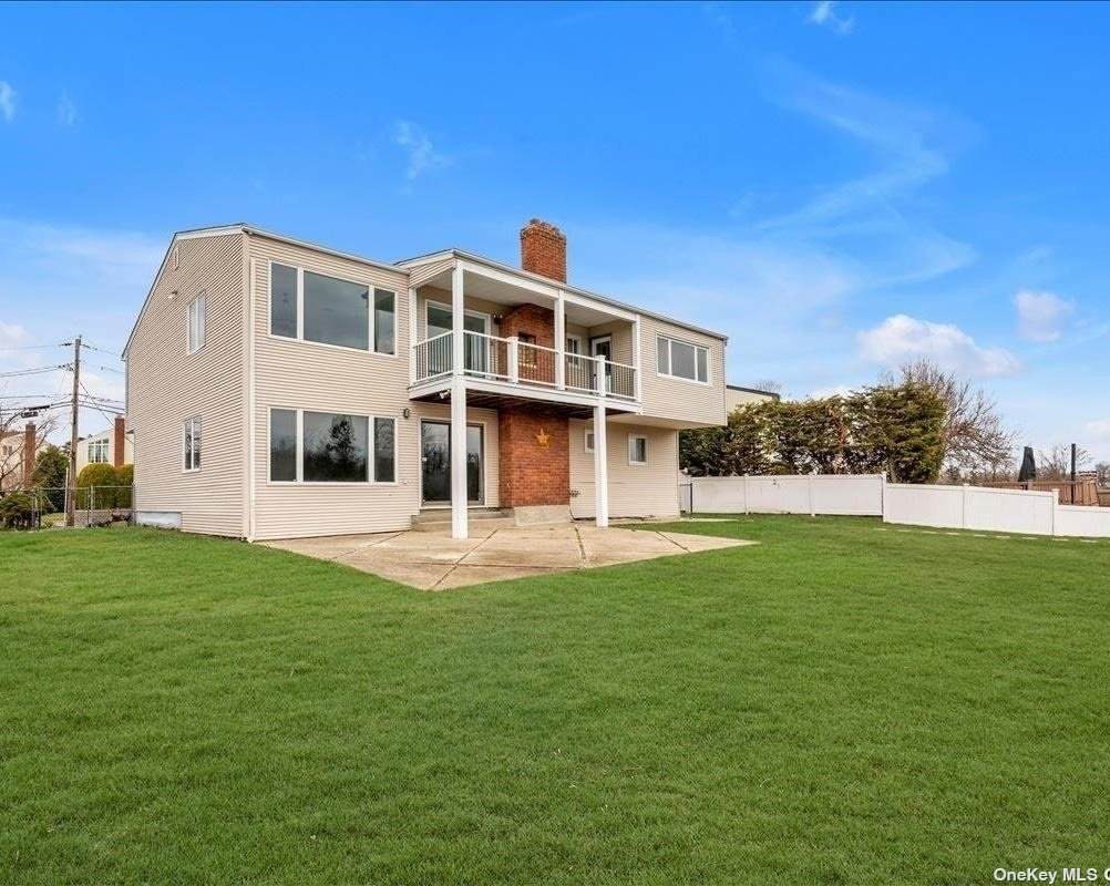 2985 Frankel Boulevard - Photo 1