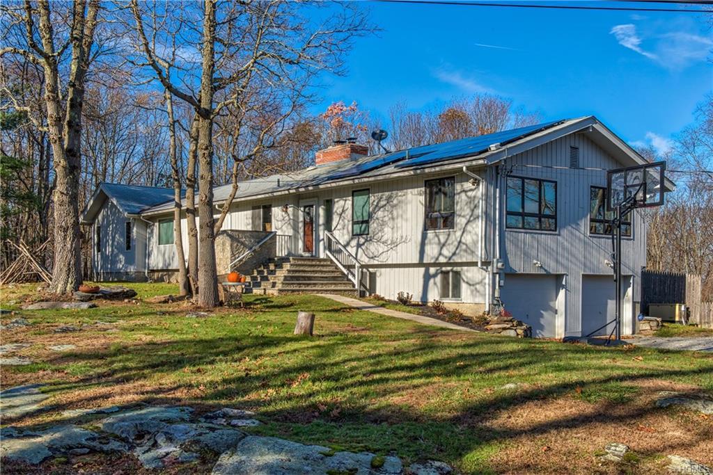 204 Keeler Lane - Photo 1
