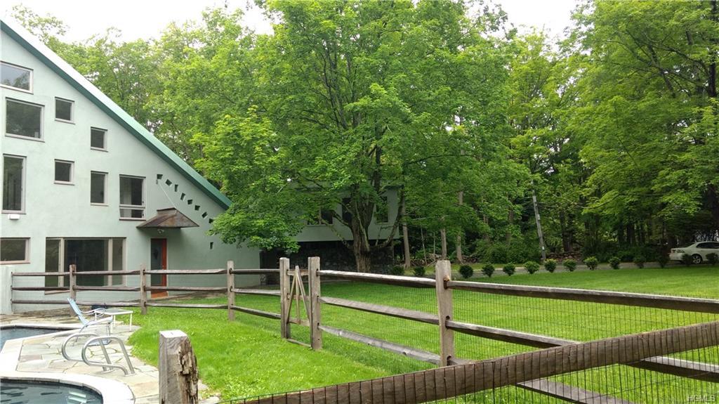 155 Old Stone Hill Road - Photo 1