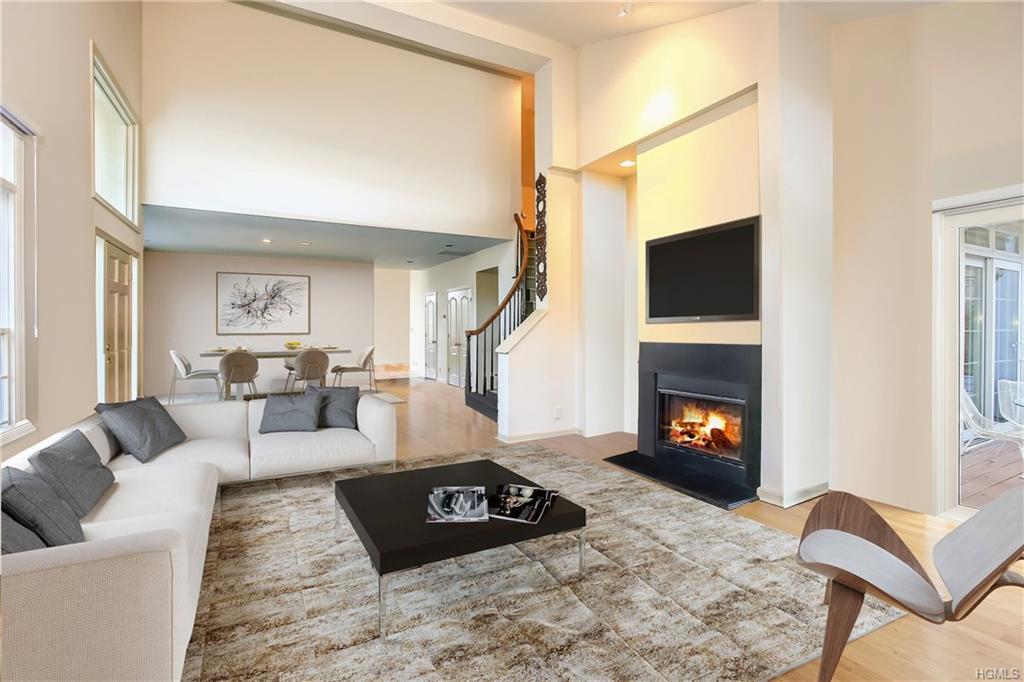 2 Alfred Court - Photo 1