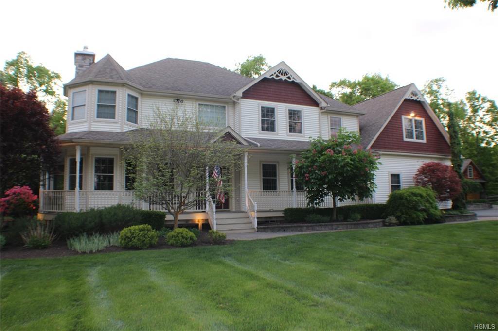 121 Dawn Drive - Photo 1