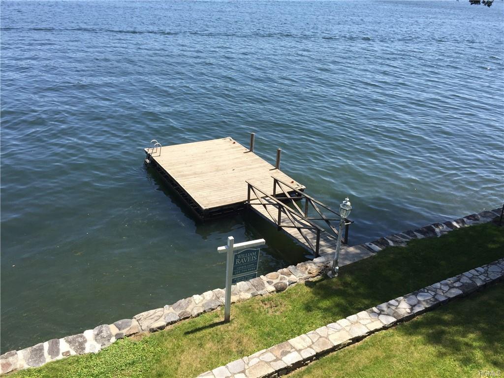 85 Lake Drive North - Photo 1