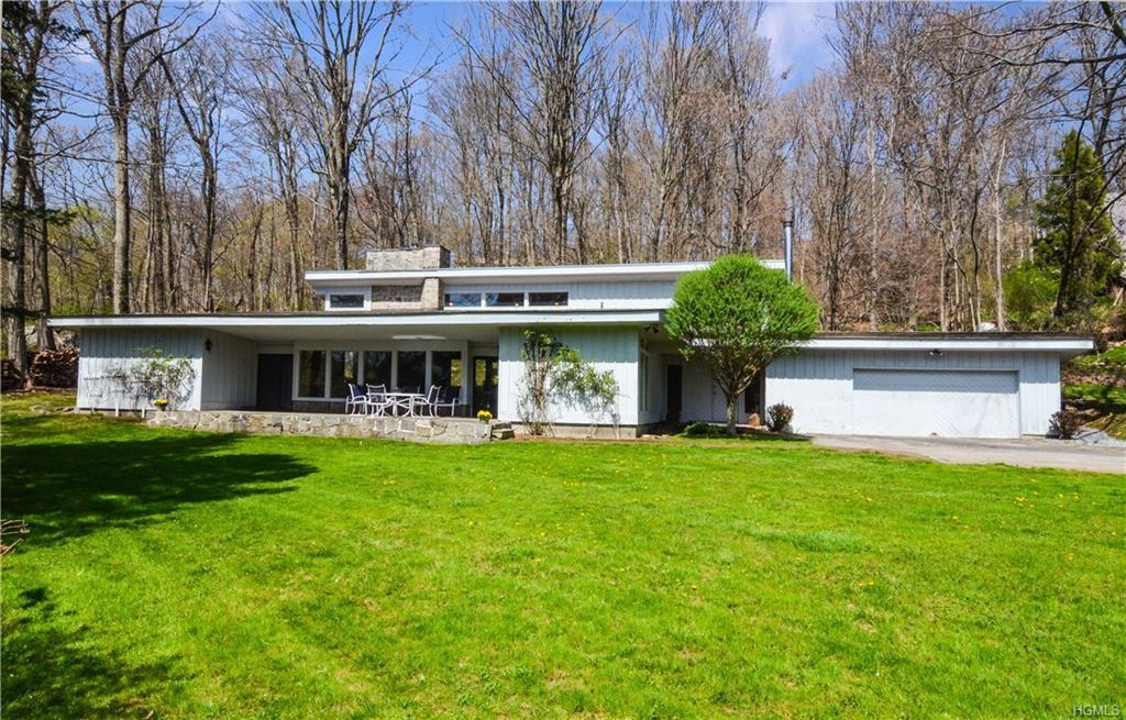 8 Ledgewood Lane - Photo 1