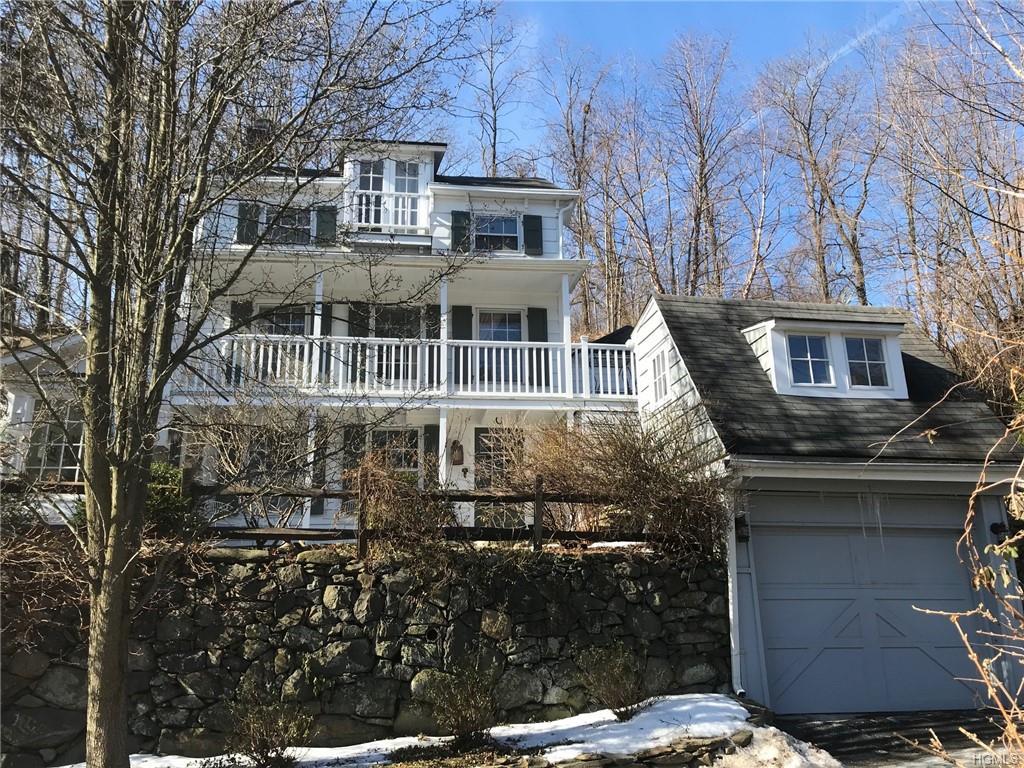 63 Washington Spring Road - Photo 1