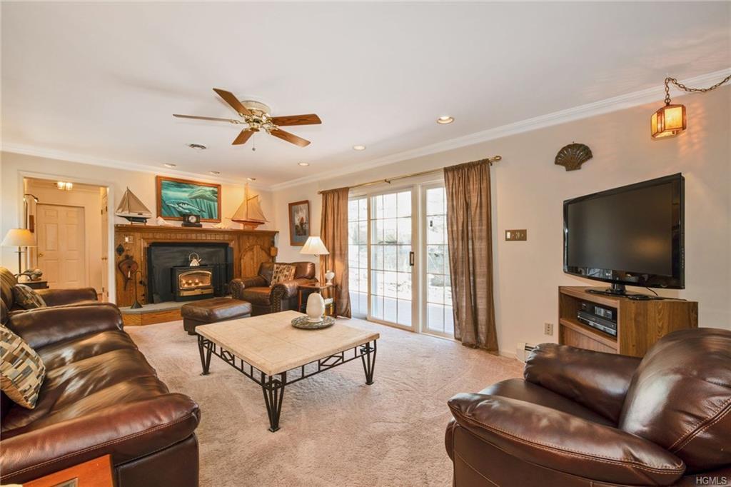 39 Hambletonian Road - Photo 1