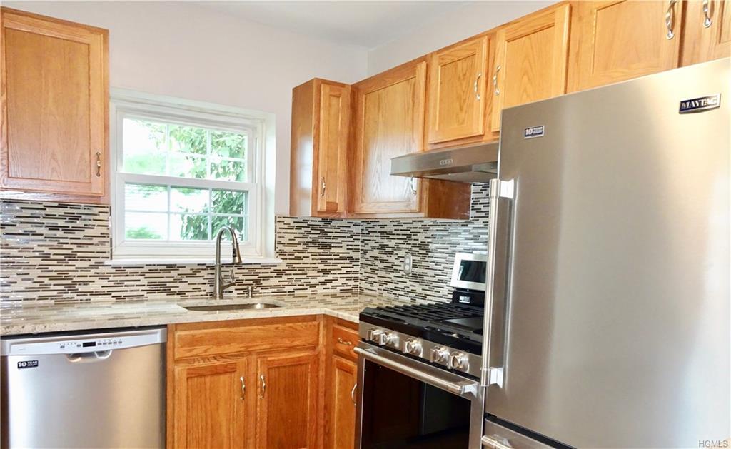 21 Lexington Hill - Photo 1