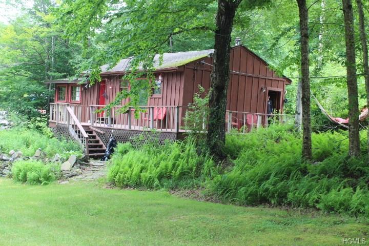 20 Willow Drive - Photo 1