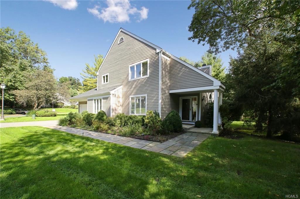 9 Elizabeth Court - Photo 1
