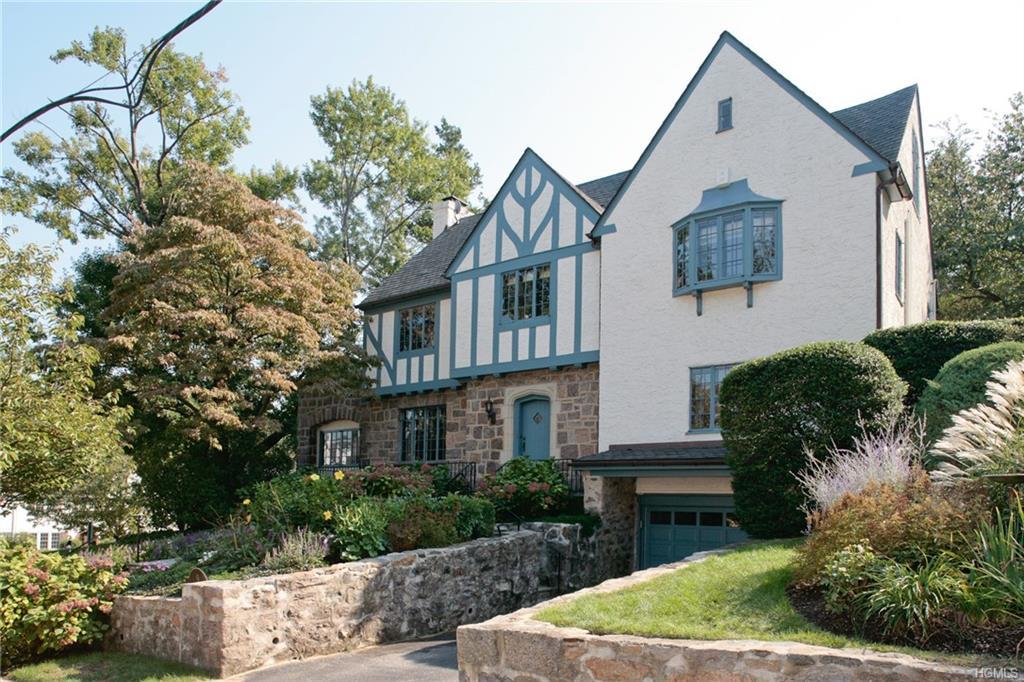 9 Beechmont Avenue - Photo 1
