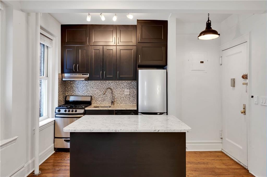 223 50th Street - Photo 1