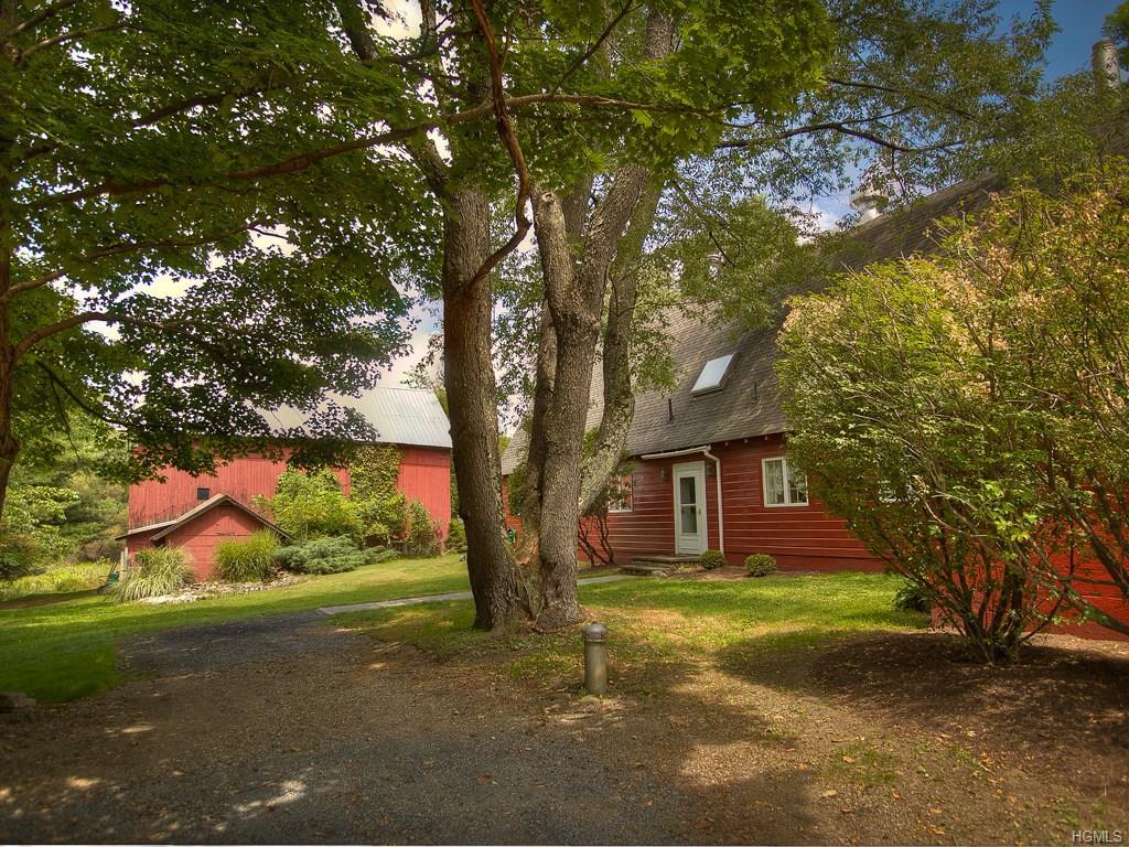 6 Jones Road - Photo 1
