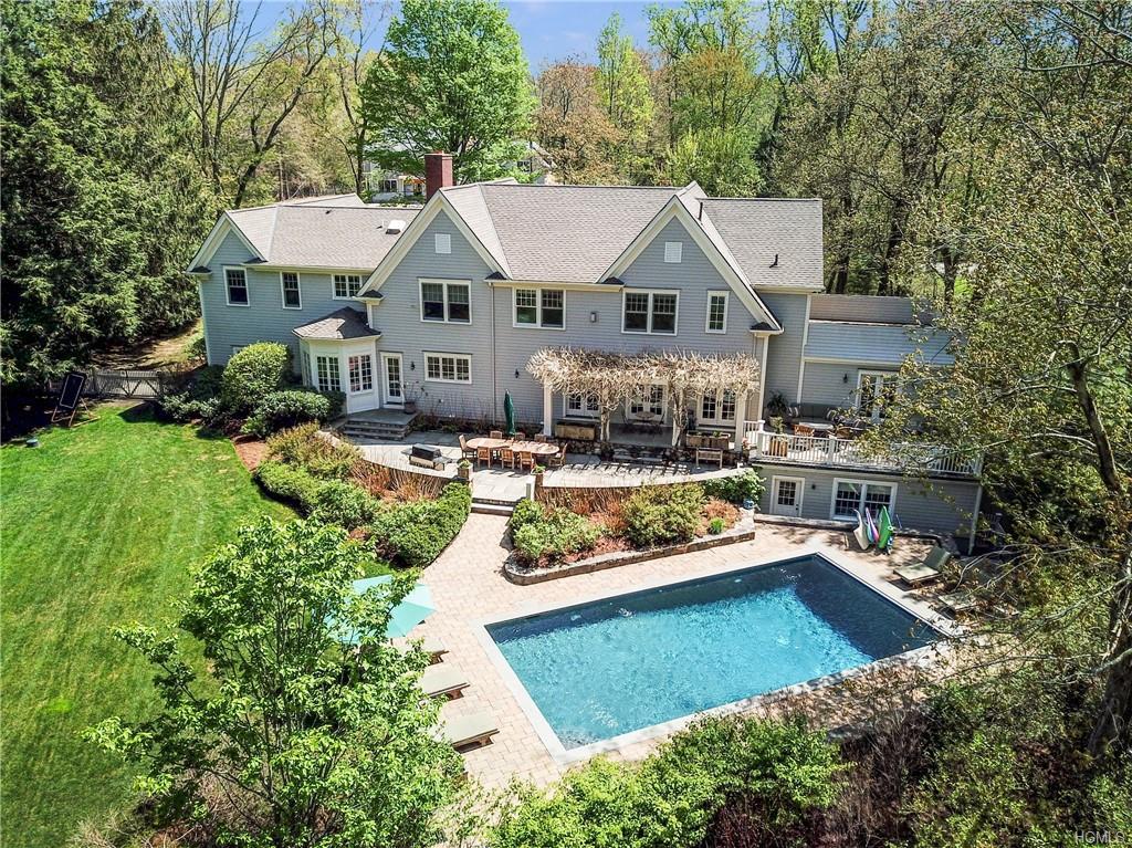 6 Hadley Road - Photo 1