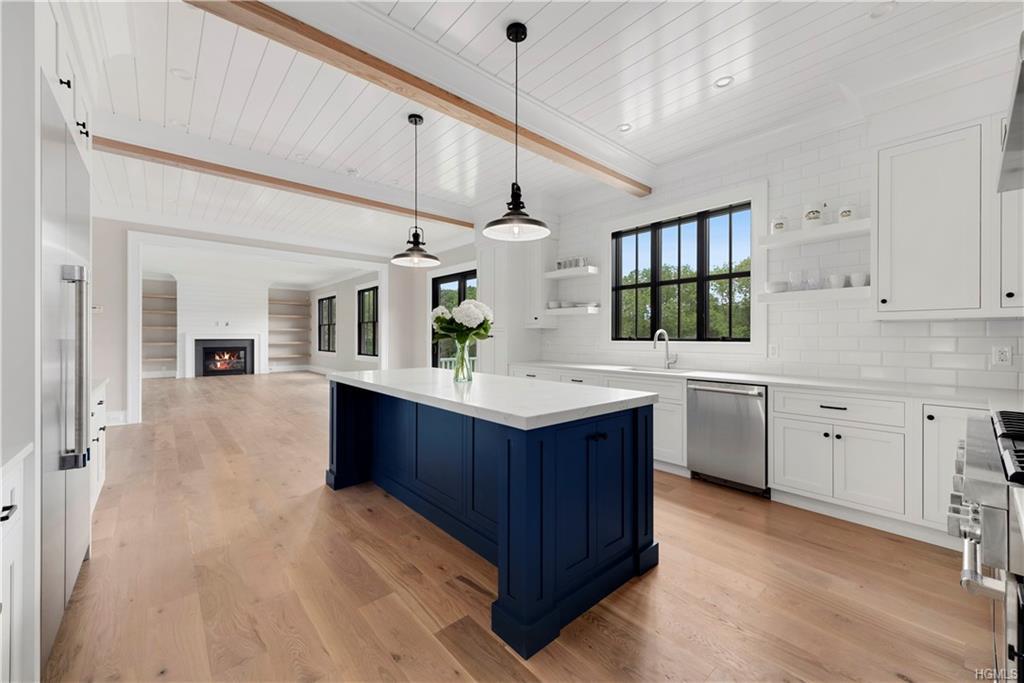 11 Rock Hill Way - Photo 1