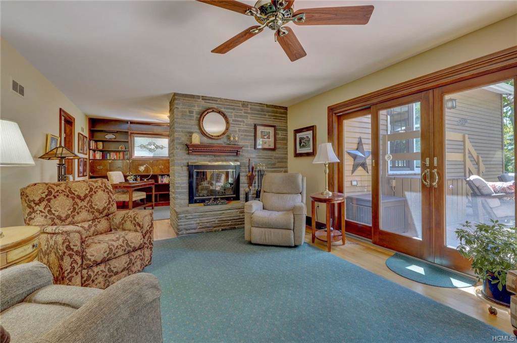 1 Van Alstine Avenue - Photo 1