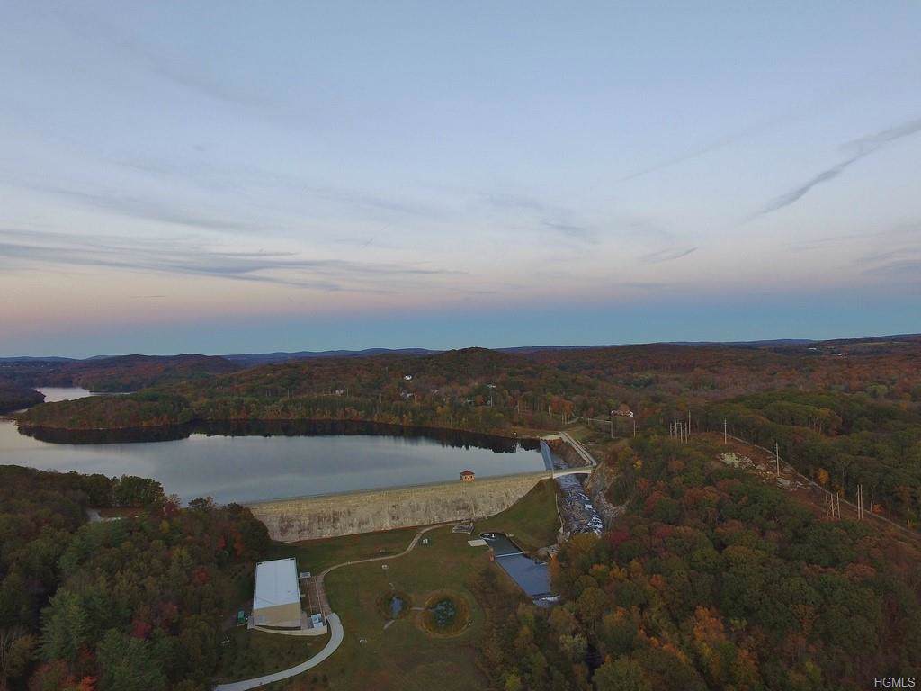 765 Croton Falls Road - Photo 1