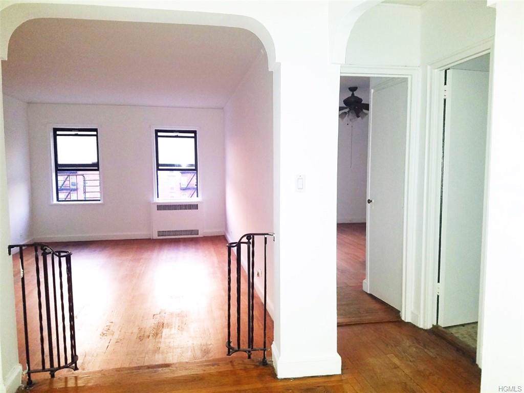 3636 Greystone Avenue - Photo 1