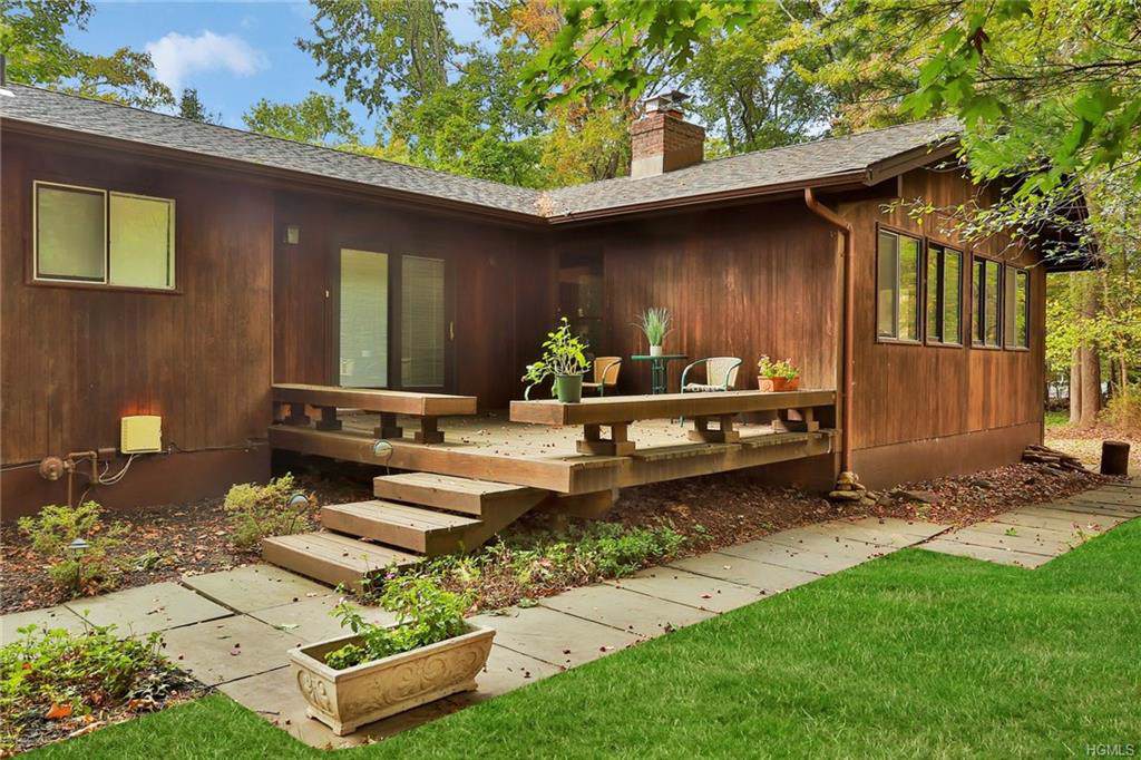 10 Rolling Ridge Road - Photo 1