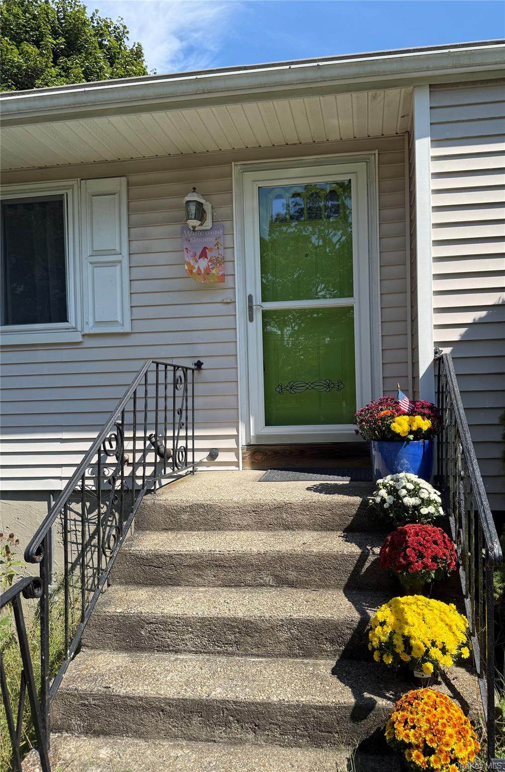 433 Browns Road - Photo 1