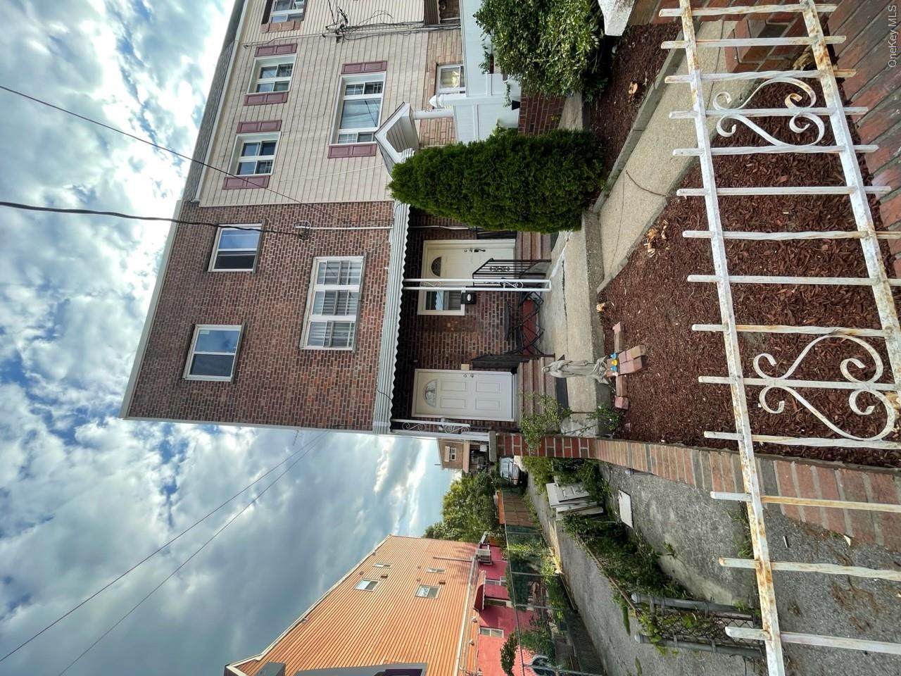 269 Balcom Avenue - Photo 1