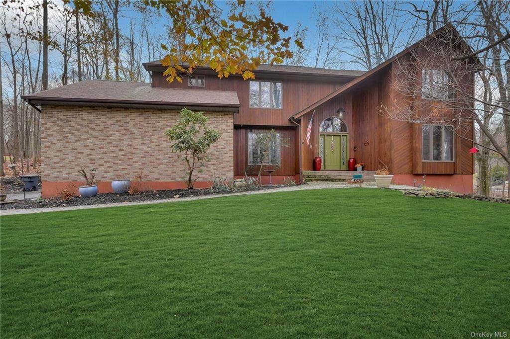 6 Dennis Drive - Photo 1