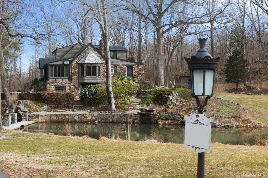 64 Twin Ridges Road - Photo 1