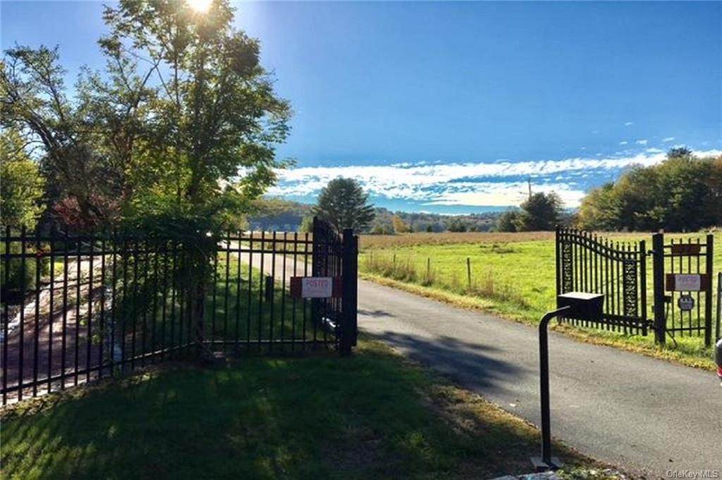 37 Horseshoe Lake Road - Photo 1
