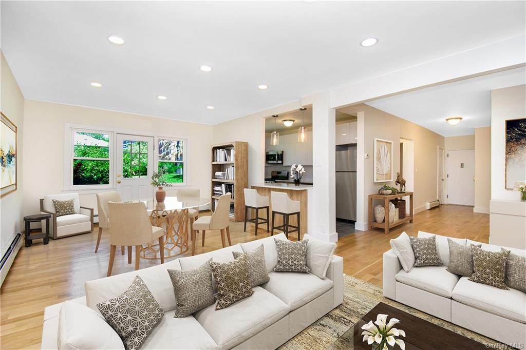 4601 Henry Hudson Parkway - Photo 1