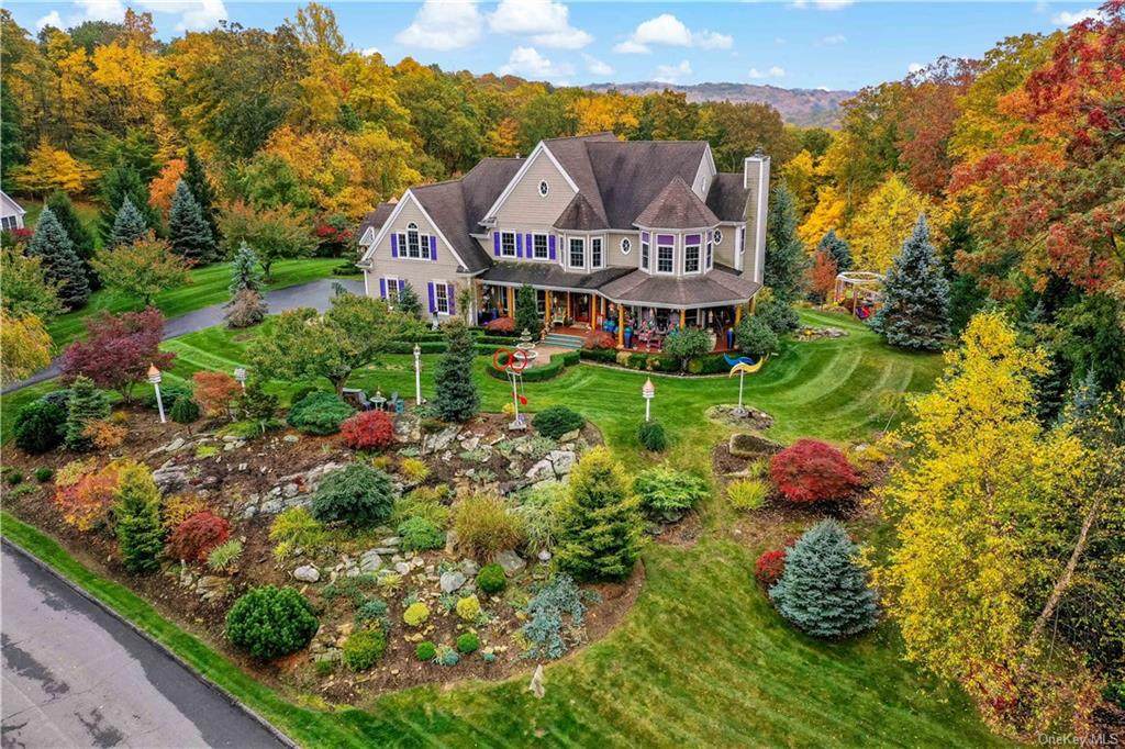 40 Sprucetop Drive - Photo 1