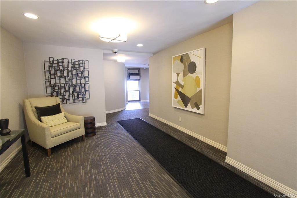 56 Doyer Avenue - Photo 1