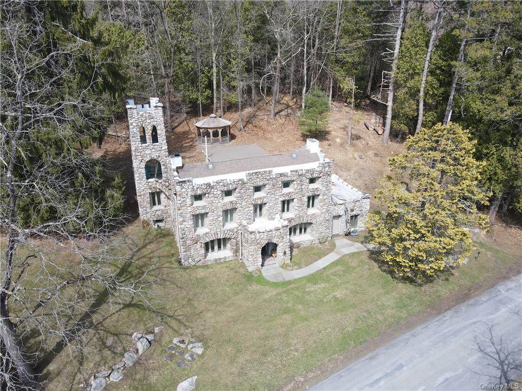 623 Upper Mountain Road - Photo 1