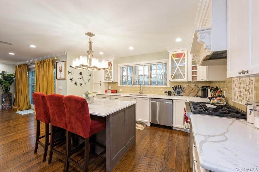 225 Park Drive - Photo 1