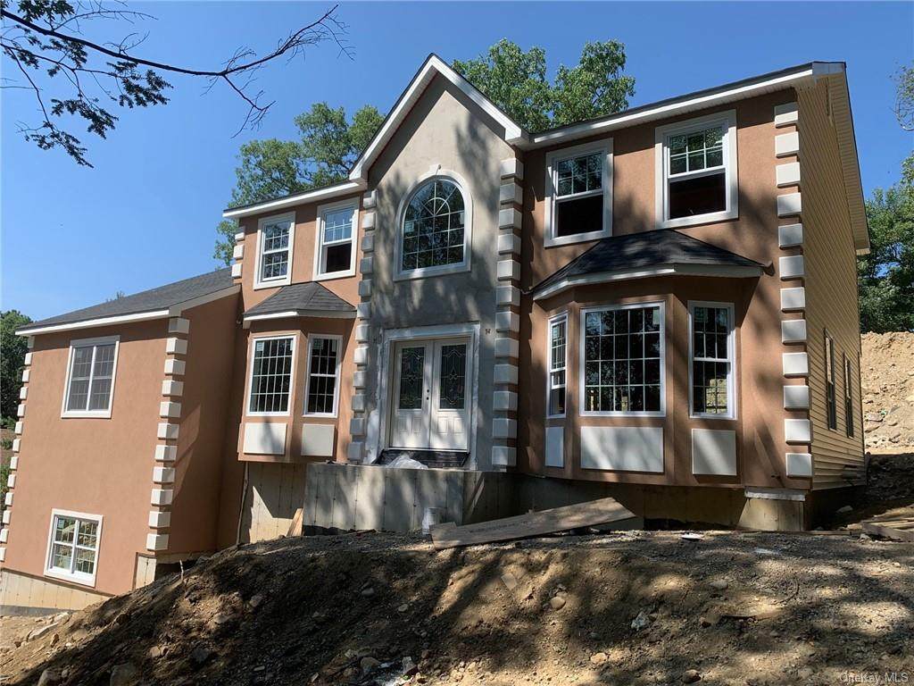 3 Algonquin Drive - Photo 1