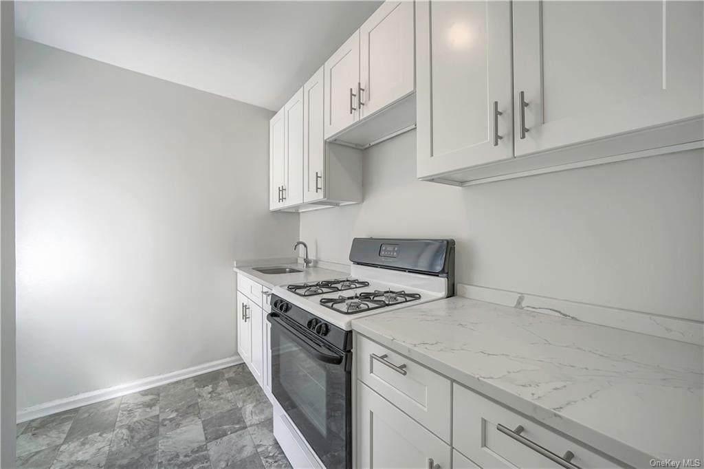 34 40 78th Street - Photo 1