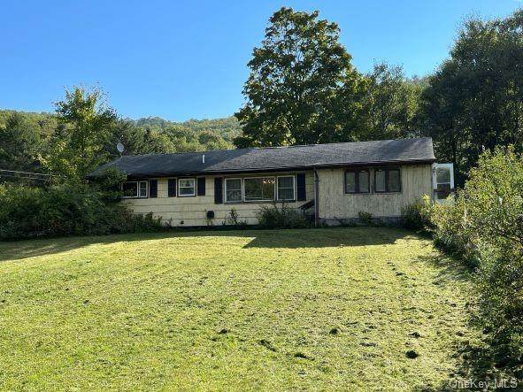 21 Lilac Lane - Photo 1