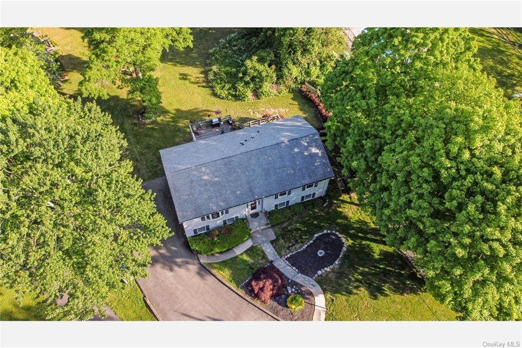 102 Hustis Road - Photo 1