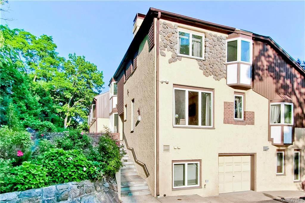 595 239th Street - Photo 1