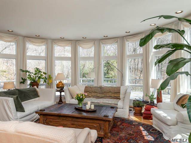 18 Tennis Court Road - Photo 1