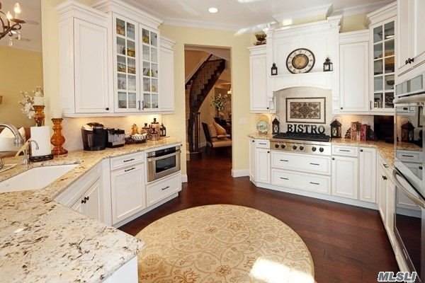 79 Shady Lane - Photo 1